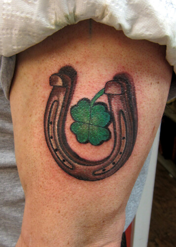 Horse shoe and clover.jpg